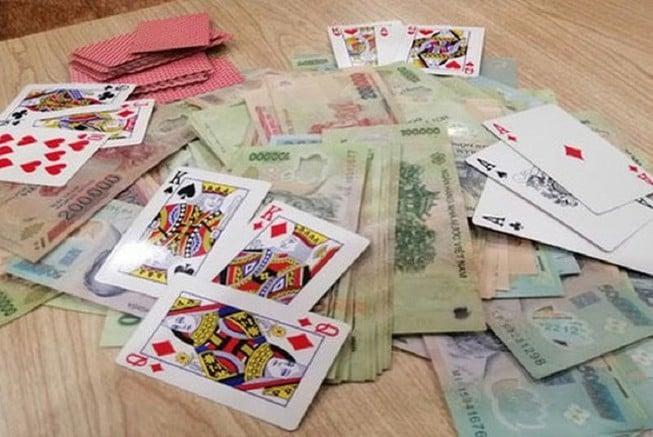 Khám phá trải nghiệm game bài ric hấp dẫn tại cổng game bài ric đình đám